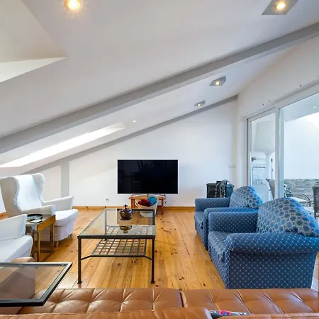 Portugal Portfolio - Oxford Penthouse Apartment