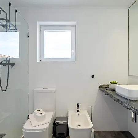 Portugal Portfolio - Oxford Penthouse