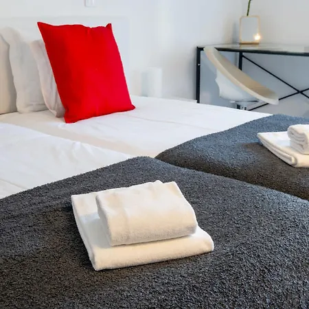 Portugal Portfolio - Oxford Penthouse Apartment