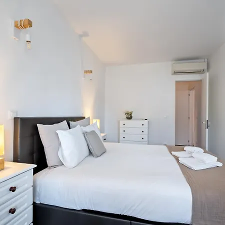Apartment Portugal Portfolio - Oxford Penthouse